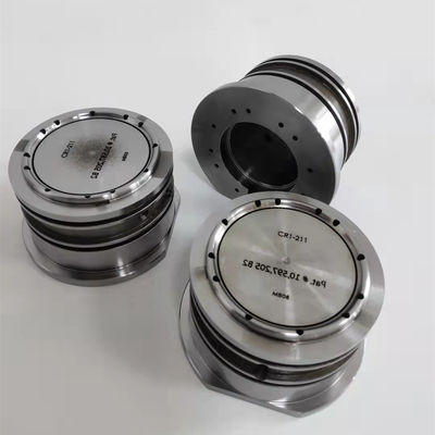 Εισάγει πυρήνες από χάλυβα.